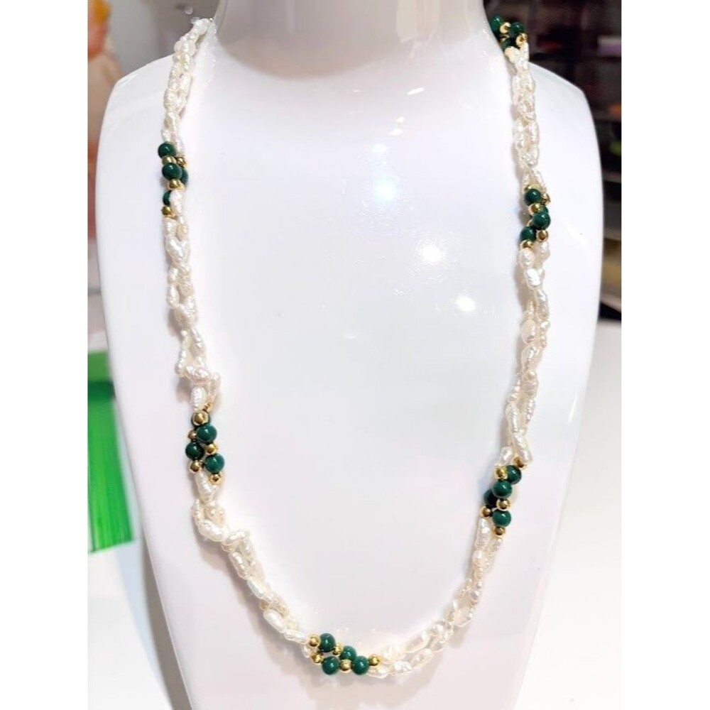 Vintage NWT Mona So Freshwater Pearl Green Jadeite Gemstone Torsade Necklace 16"